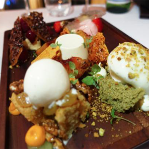 360-dessert-platter